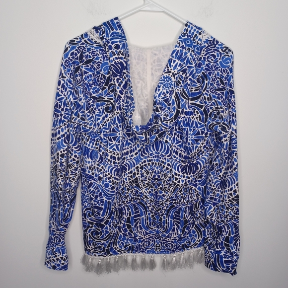 Lilly Pulitzer Harmon Hoodie Navy Taverna Tile - Picture 5 of 6